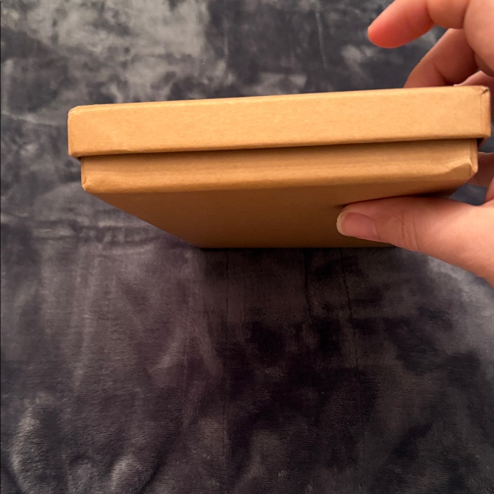 Louis Vuitton Warm Tan Box - Picture 9 of 9